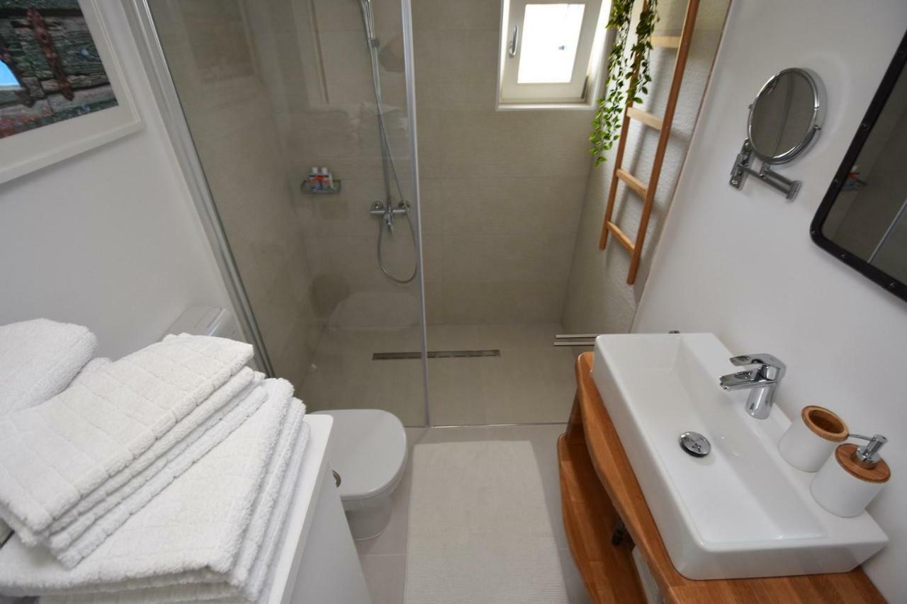 Kuća Babe Stane Villa Murter Bagian luar foto