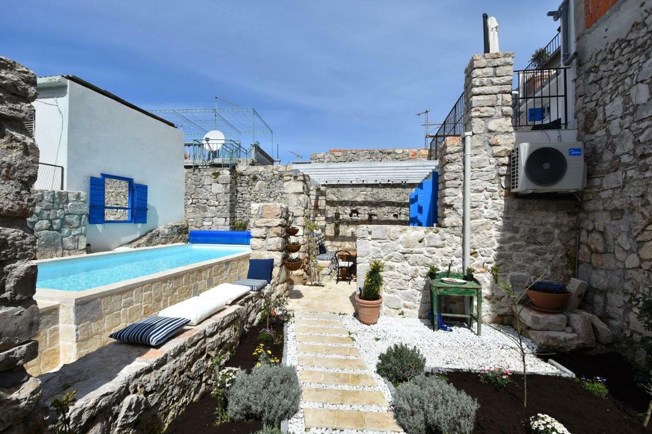 Kuća Babe Stane Villa Murter Bagian luar foto