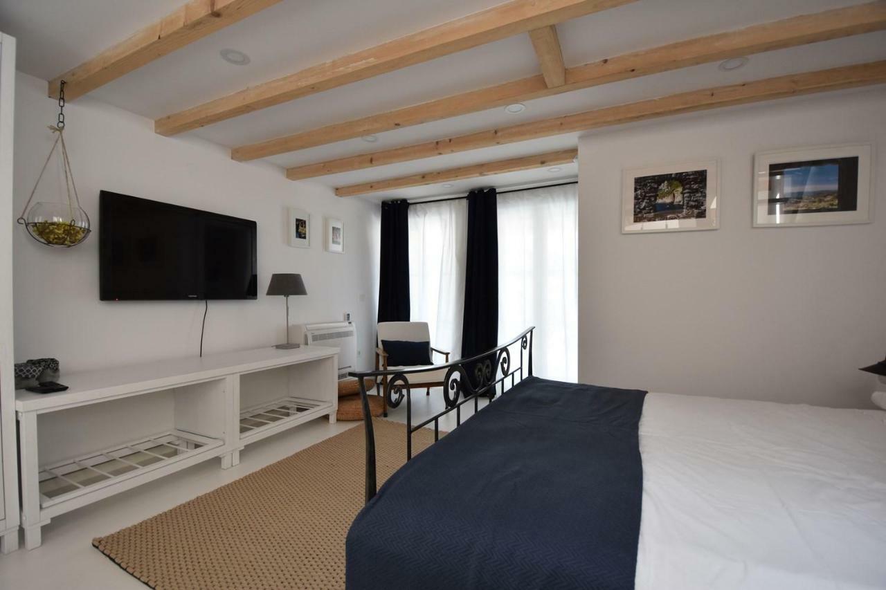 Kuća Babe Stane Villa Murter Bagian luar foto